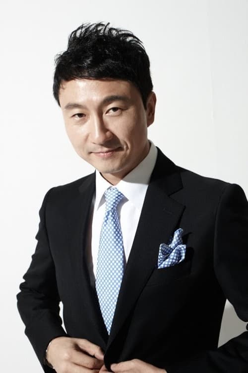 Imagen del actor Joo Young-hoon