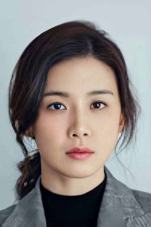 Imagen del actor Lee Bo-young